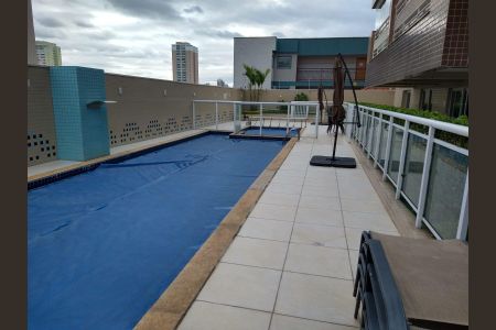 Apartamento à venda com 61m², 2 quartos e 1 vaga Apartamento à venda com 61m², 2 quartos e 1 vagaÁrea comum - Piscina