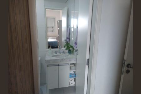 Apartamento à venda com 61m², 2 quartos e 1 vaga Apartamento à venda com 61m², 2 quartos e 1 vagaBanheiro suíte