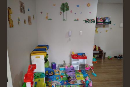 Apartamento à venda com 61m², 2 quartos e 1 vaga Apartamento à venda com 61m², 2 quartos e 1 vagaÁrea Comum - Playground