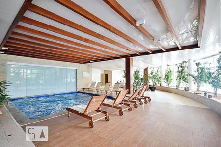 Casa de condomínio à venda com 230m², 4 quartos e 3 vagas Casa de condomínio à venda com 230m², 4 quartos e 3 vagasÁrea comum