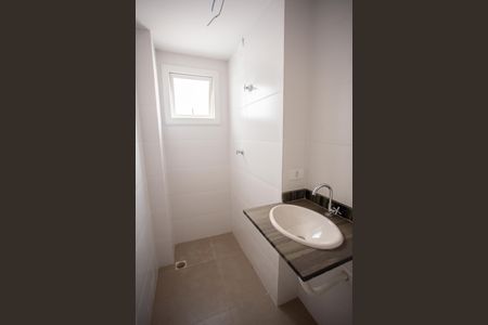 Apartamento à venda com 38m², 2 quartos e 1 vaga Apartamento à venda com 38m², 2 quartos e 1 vagaBANHEIRO