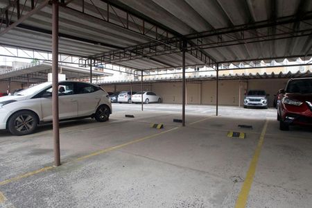 Apartamento à venda com 72m², 2 quartos e 1 vagaBox Garagem