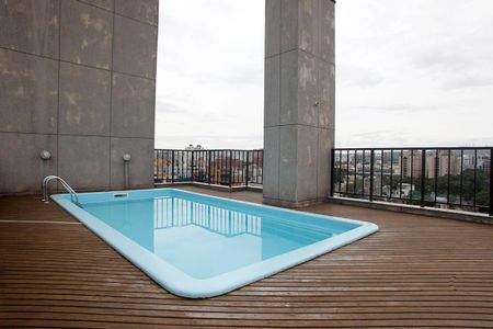 Apartamento à venda com 72m², 2 quartos e 1 vagaÁrea Comum - Piscina