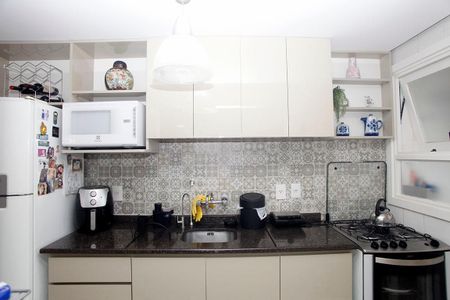 Apartamento à venda com 72m², 2 quartos e 1 vagaCozinha e Área de Serviço