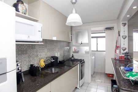Apartamento à venda com 72m², 2 quartos e 1 vagaCozinha e Área de Serviço