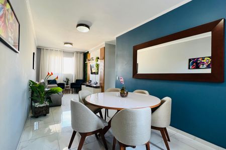 Apartamento à venda com 76m², 3 quartos e 1 vaga Apartamento à venda com 76m², 3 quartos e 1 vagaSala