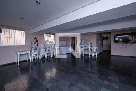 Apartamento à venda com 76m², 3 quartos e 1 vaga Apartamento à venda com 76m², 3 quartos e 1 vagaÁrea comum - Salão de Festas