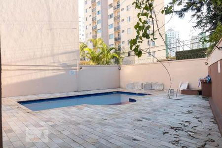 Apartamento à venda com 76m², 3 quartos e 1 vaga Apartamento à venda com 76m², 3 quartos e 1 vagaÁrea comum - Piscina