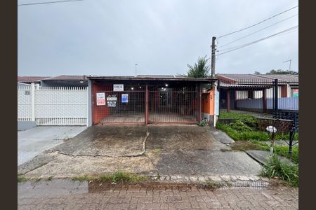 Casa à venda com 54m², 2 quartos e 4 vagasFachada