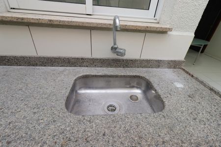 Casa à venda com 207m², 3 quartos e 4 vagasÁrea Gourmet - Pia