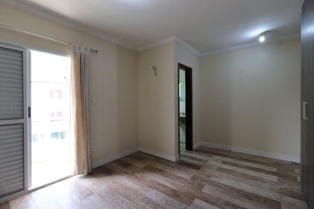 Casa à venda com 207m², 3 quartos e 4 vagasSuíte