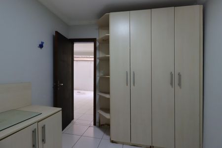 Casa à venda com 207m², 3 quartos e 4 vagasEscritório