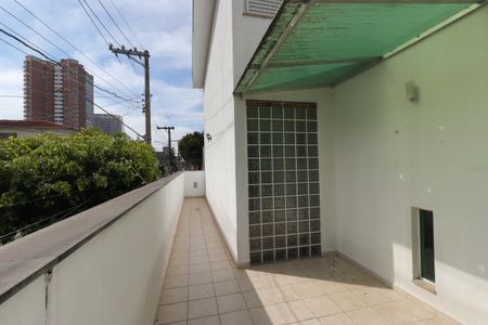 Casa à venda com 207m², 3 quartos e 4 vagasÁrea de Serviço