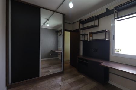 Casa à venda com 207m², 3 quartos e 4 vagasQuarto 2