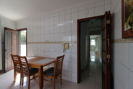Casa à venda com 207m², 3 quartos e 4 vagasCozinha