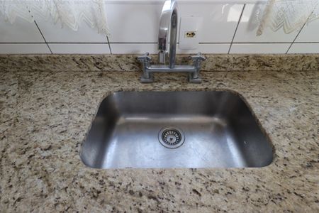 Casa à venda com 207m², 3 quartos e 4 vagasCozinha - Pia