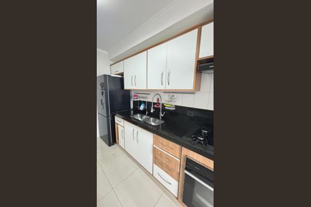 Apartamento à venda com 85m², 3 quartos e 2 vagas Apartamento à venda com 85m², 3 quartos e 2 vagasCozinha