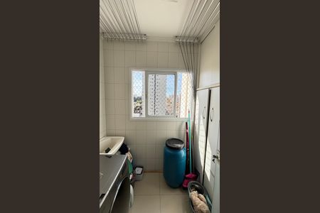 Apartamento à venda com 85m², 3 quartos e 2 vagas Apartamento à venda com 85m², 3 quartos e 2 vagasÁrea de Serviço