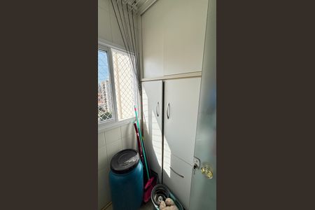 Apartamento à venda com 85m², 3 quartos e 2 vagas Apartamento à venda com 85m², 3 quartos e 2 vagasÁrea de Serviço