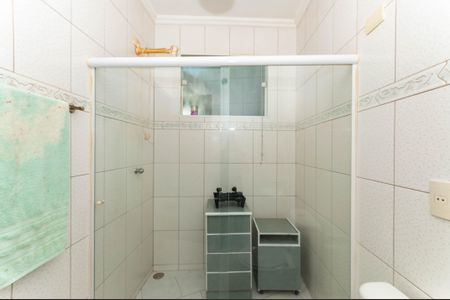Casa à venda com 152m², 2 quartos e 2 vagas Casa à venda com 152m², 2 quartos e 2 vagasBanheiro do quarto 3 Suíte