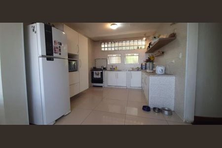 Casa à venda com 140m², 3 quartos e 4 vagas Casa à venda com 140m², 3 quartos e 4 vagasFoto 12