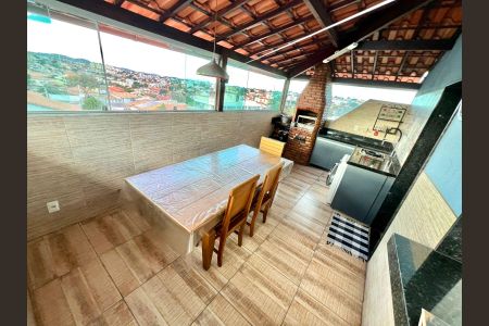 Apartamento à venda com 80m², 3 quartos e 1 vagaCobertura