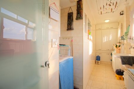 Apartamento à venda com 84m², 3 quartos e 2 vagasÁrea de Serviço