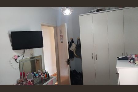 Casa à venda com 200m², 4 quartos e 2 vagas Casa à venda com 200m², 4 quartos e 2 vagasQuarto 3