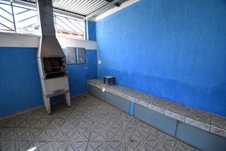 Casa à venda com 100m², 2 quartos e 2 vagasChurrasqueira