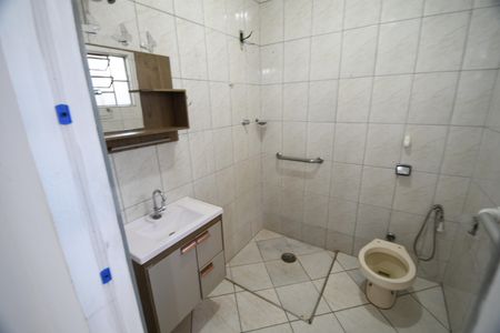 Casa à venda com 100m², 2 quartos e 2 vagasBanheiro Suíte