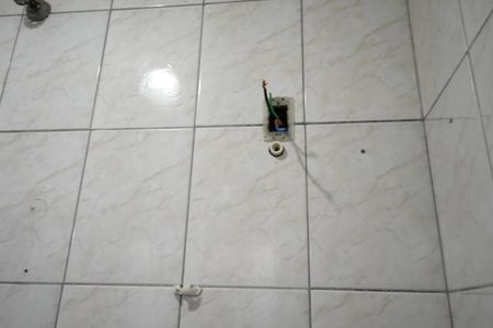 Casa à venda com 100m², 2 quartos e 2 vagasBanheiro Suíte