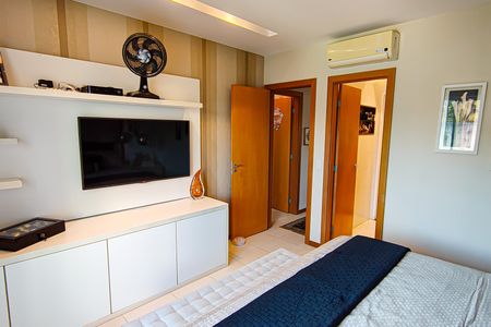 Casa de condomínio à venda com 177m², 4 quartos e 3 vagasSuíte 4