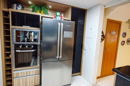 Casa de condomínio à venda com 177m², 4 quartos e 3 vagasCozinha