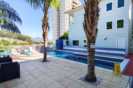 Casa de condomínio à venda com 177m², 4 quartos e 3 vagasÁrea comum