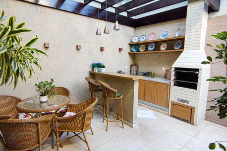 Casa de condomínio à venda com 177m², 4 quartos e 3 vagasÁrea Gourmet