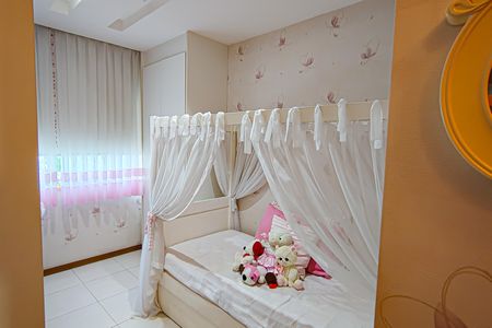 Casa de condomínio à venda com 177m², 4 quartos e 3 vagasSuíte 3