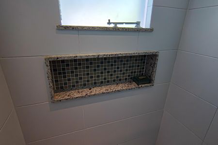 Casa de condomínio à venda com 177m², 4 quartos e 3 vagasBanheiro da Suíte 1