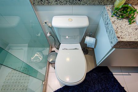 Casa de condomínio à venda com 177m², 4 quartos e 3 vagasBanheiro da Suíte 1