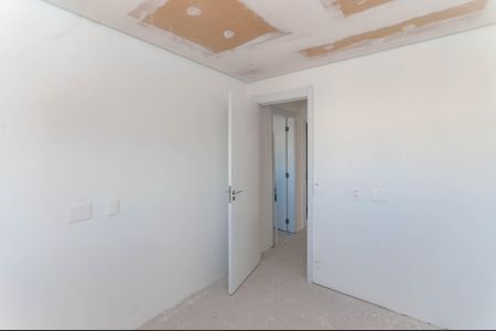 Apartamento à venda com 118m², 3 quartos e 3 vagasQuarto 2