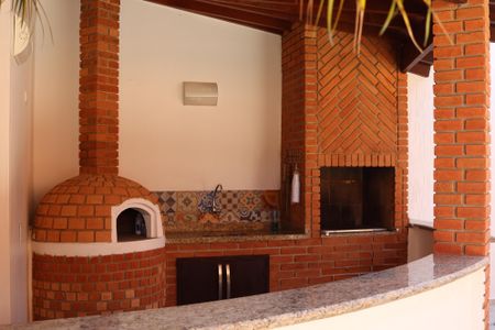 Casa para alugar com 406m², 4 quartos e 4 vagas Casa para alugar com 406m², 4 quartos e 4 vagasÁrea comum