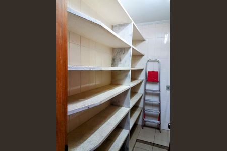 Casa à venda com 262m², 3 quartos e 6 vagas