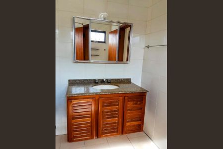 Casa à venda com 262m², 3 quartos e 6 vagas