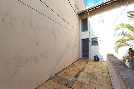 Casa à venda com 600m², 9 quartos e 4 vagas Casa à venda com 600m², 9 quartos e 4 vagasÁrea comum