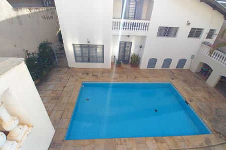 Casa à venda com 600m², 9 quartos e 4 vagas Casa à venda com 600m², 9 quartos e 4 vagasVista do Quarto 5