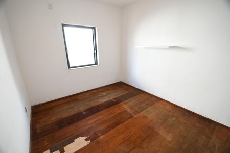 Casa à venda com 145m², 3 quartos e 2 vagasSuíte