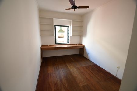 Casa à venda com 145m², 3 quartos e 2 vagasQuarto 1