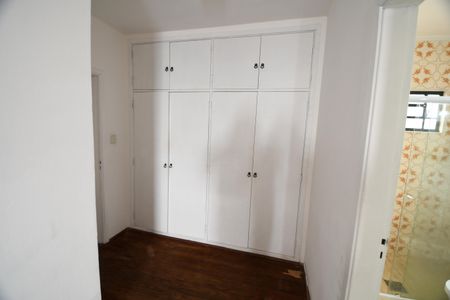 Casa à venda com 145m², 3 quartos e 2 vagasSuíte