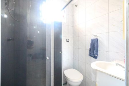 Casa à venda com 195m², 2 quartos e 5 vagas Casa à venda com 195m², 2 quartos e 5 vagasBanheiro