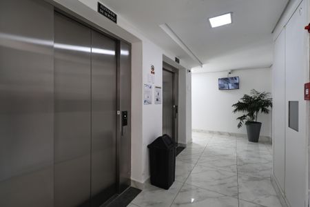 Apartamento à venda com 48m², 2 quartos e 1 vagaÁrea comum