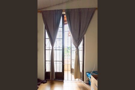 Casa à venda com 360m², 4 quartos e 4 vagas Casa à venda com 360m², 4 quartos e 4 vagasVaranda do Quarto 3